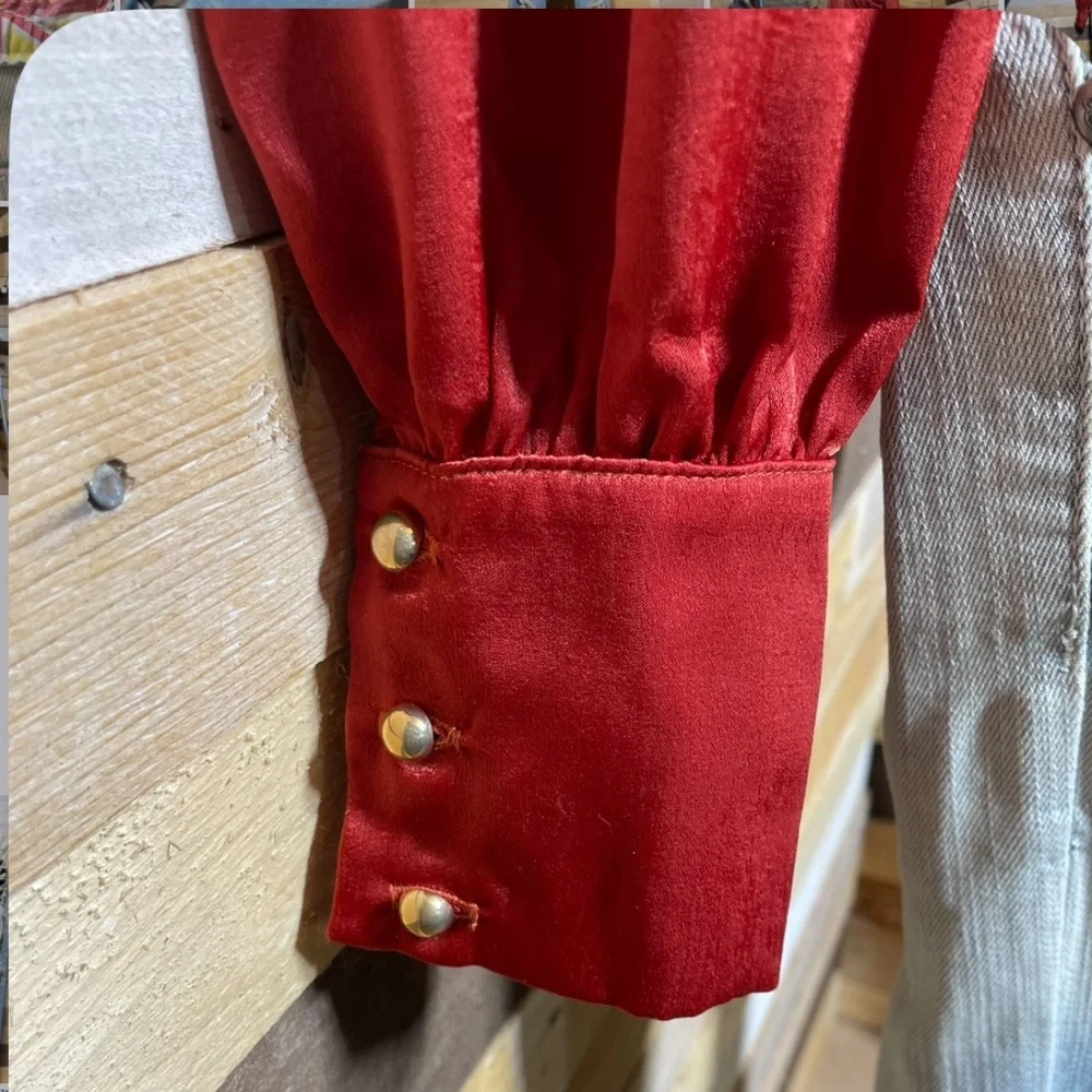 Long Sleeve Burnt Orange Wrap Crop Blouse~ Size Small-Medium-Large - Picture 3 of 7